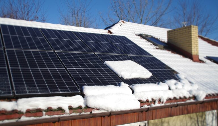 Solar,Panels,Covered,By,Snow